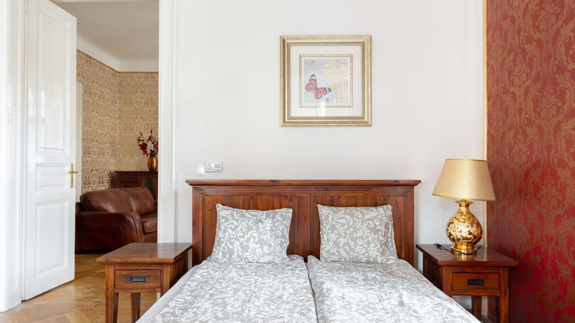 Lejlighed Rom-Antique Residence At City Center Budapest Ungarn